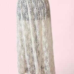 Stradivarius size large cream lace midi skirt lace bohemian coquette fairycore